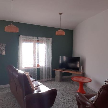 Apartamento Les Verveines Saint-Martin-dʼArdèche Exterior foto
