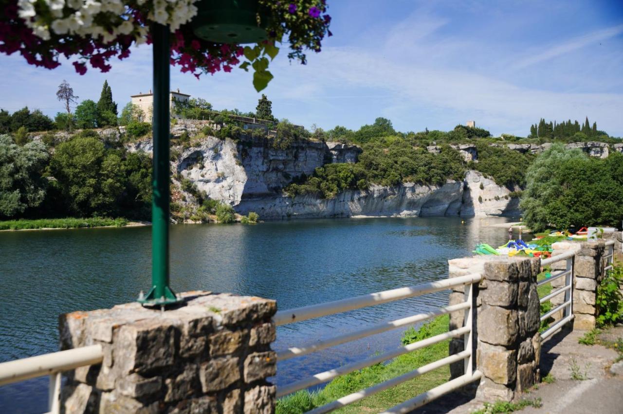 Apartamento Les Verveines Saint-Martin-dʼArdèche Exterior foto
